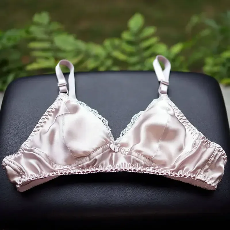 Rabbit ear silk underwear anti-bump mulberry silk underwear lace thin rimless bra double-sided silk bra