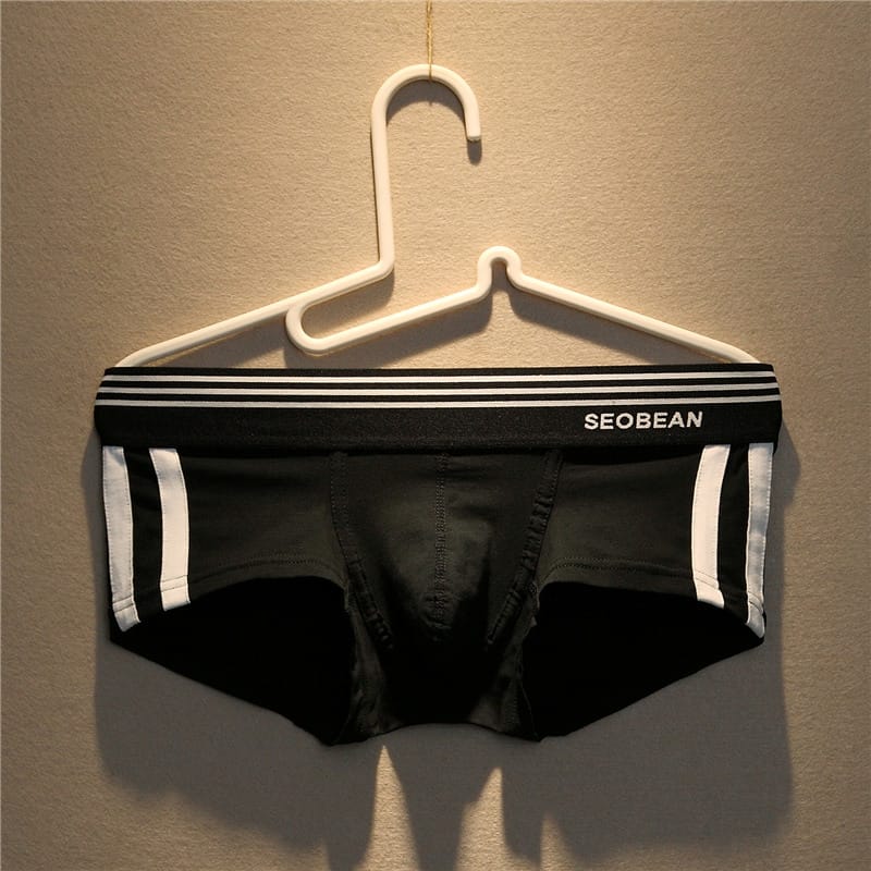 Cotton men's underwear low rise sexy solid color Boxer trendy men's slim fitting breathable sports youth boxer shorts
