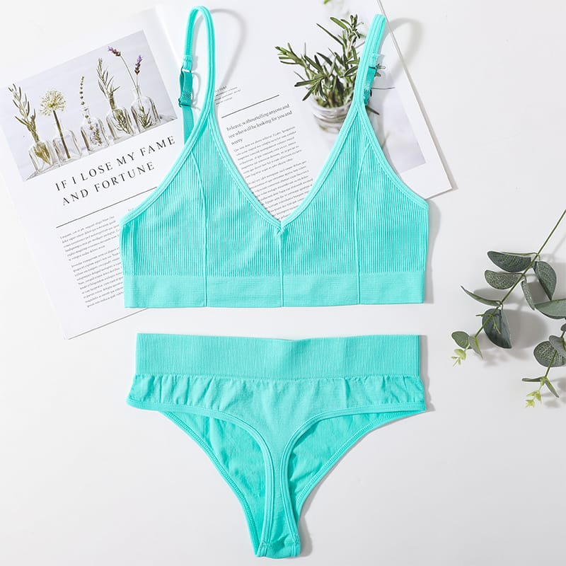 Fashion Women Bra Set Seamless Bra V Neck Tops High Waist Thongs Underwear Bralette Comfort Wire Free Brassiere Lingerie Set